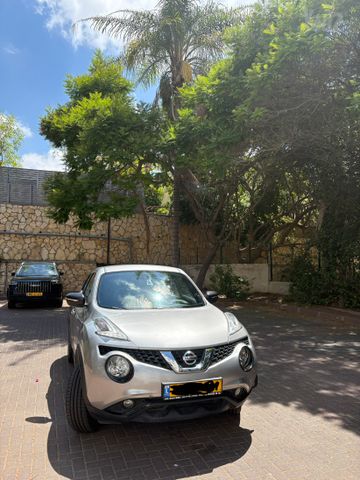 ניסאן ג'וק