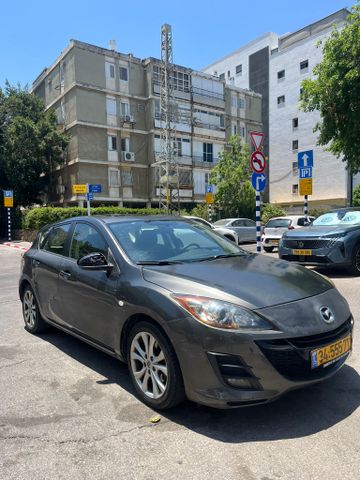 מודעת רכב מאזדה 3
