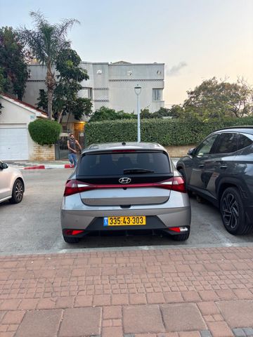 יונדאי i20