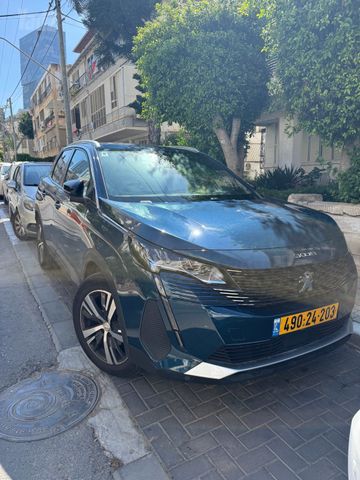 פיג'ו 3008