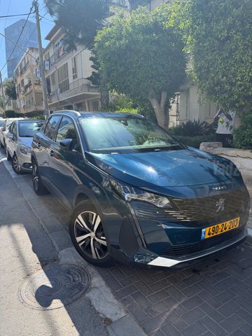 פיג'ו 3008