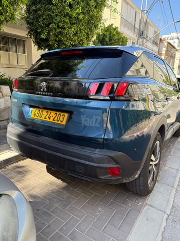 פיג'ו 3008
