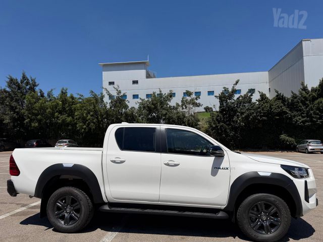 טויוטה היילקס