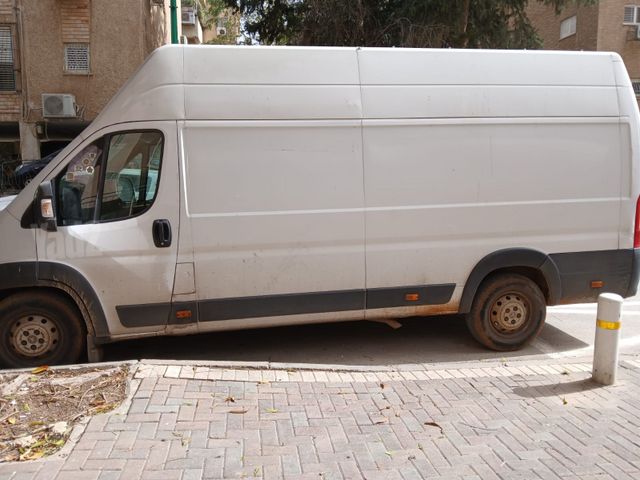 פיג'ו בוקסר