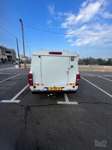 איסוזו די-מקס