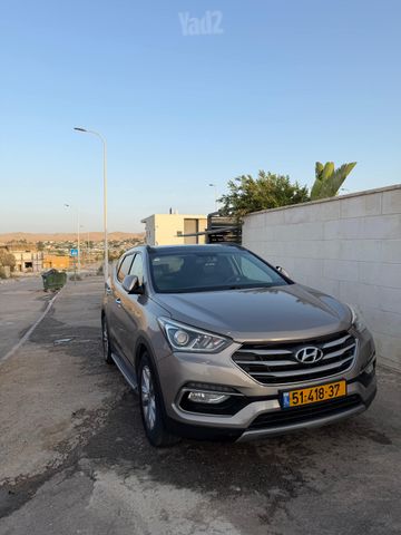 יונדאי סנטה פה