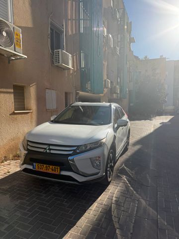מודעת רכב מיצובישי אקליפס קרוס