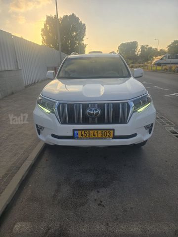 מודעת רכב טויוטה לנד קרוזר