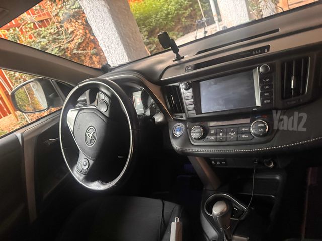 טויוטה RAV4