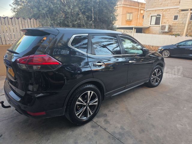 ניסאן אקס טרייל