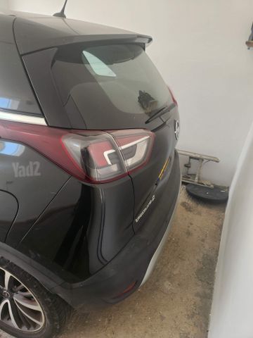 אופל קרוסלנד X
