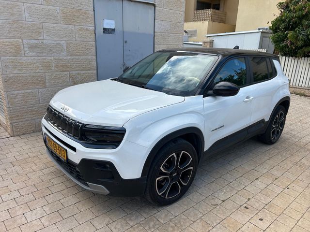 מודעת רכב ג'יפ אוונגר