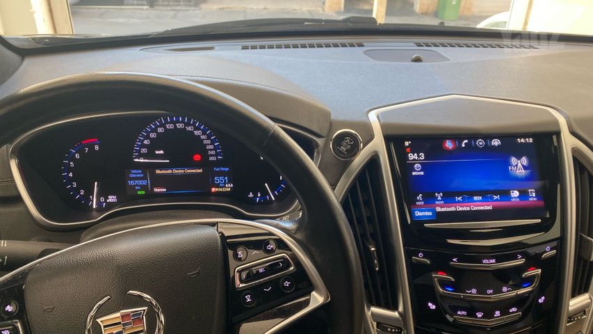 קאדילק SRX