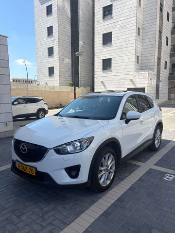 מודעת רכב מאזדה CX-5
