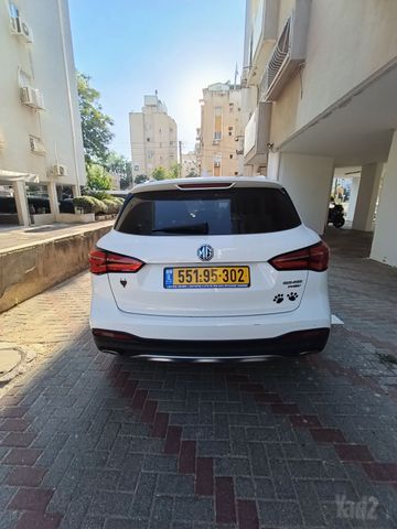 אם ג'י EHS PHEV