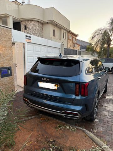 מודעת רכב קיה סורנטו