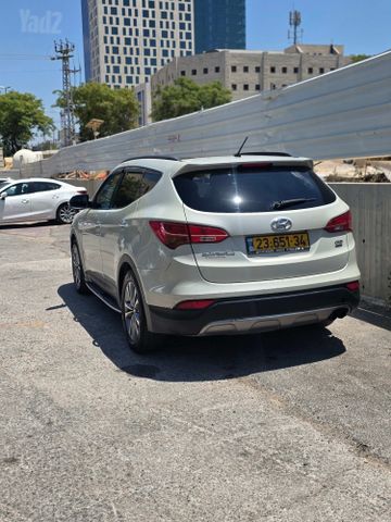 יונדאי סנטה פה