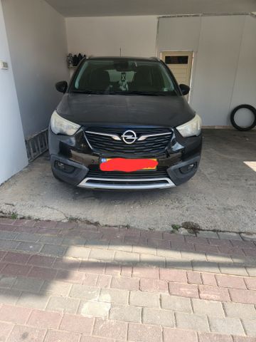 אופל קרוסלנד X