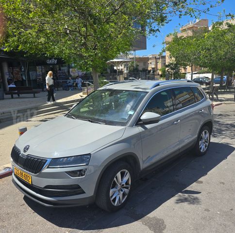 מודעת רכב סקודה קארוק