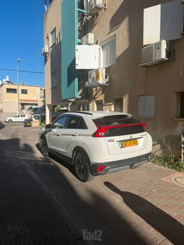 מיצובישי אקליפס קרוס
