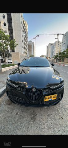 מודעת רכב אלפא רומיאו טונלה