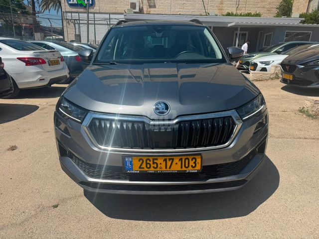 סקודה קארוק