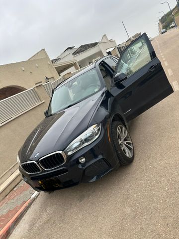 ב מ וו X5