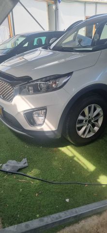 קיה סורנטו