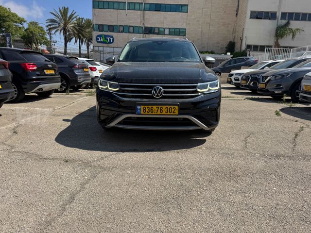 פולקסווגן טיגואן אולספייס