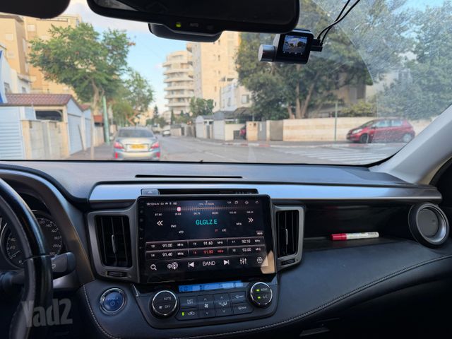 מודעת רכב טויוטה RAV4