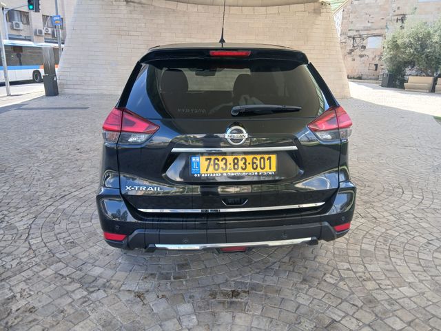 ניסאן אקס טרייל