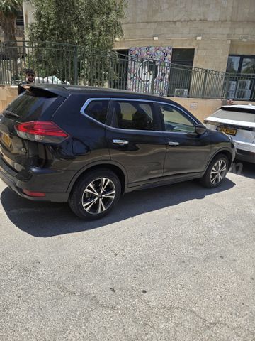 ניסאן אקס טרייל