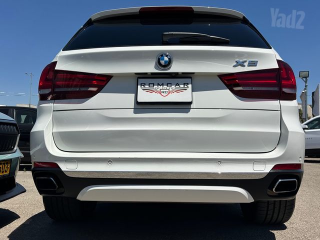 ב מ וו X5
