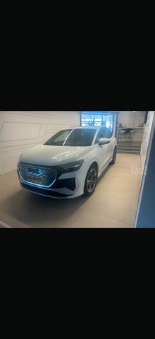אאודי Q4 e-tron