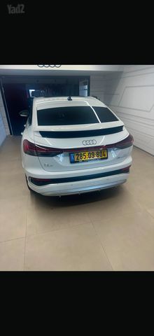 אאודי Q4 e-tron