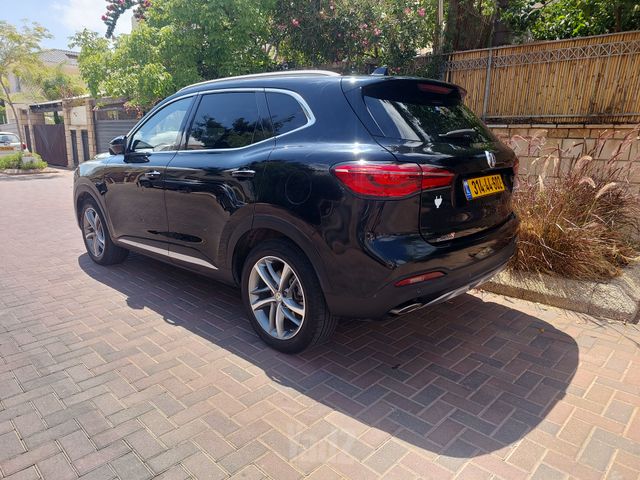 מודעת רכב אם ג'י EHS PHEV 1