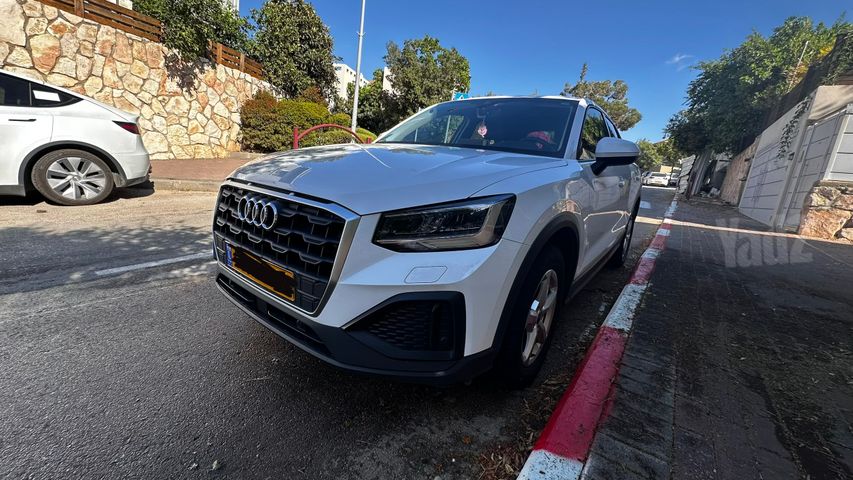 מודעת רכב אאודי Q2
