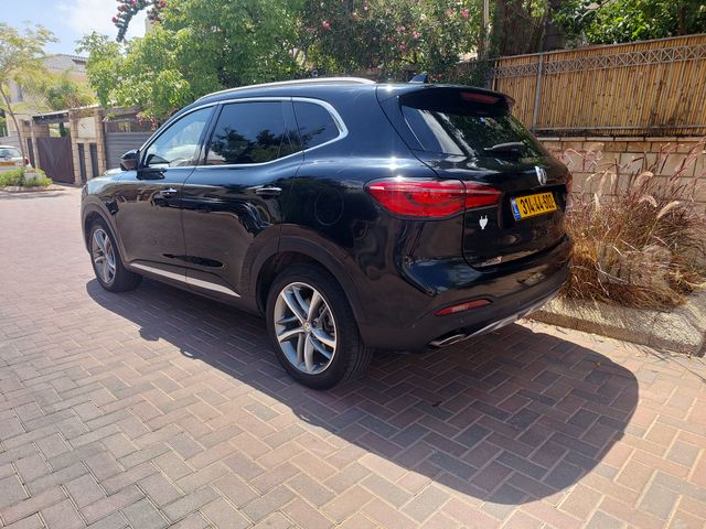 אם ג'י EHS PHEV