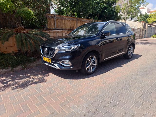 מודעת רכב אם ג'י EHS PHEV