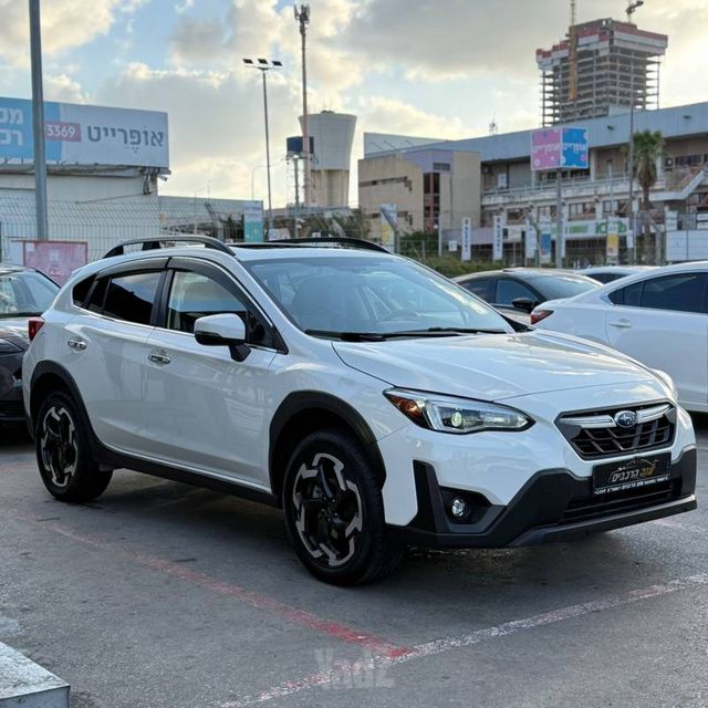 סובארו XV