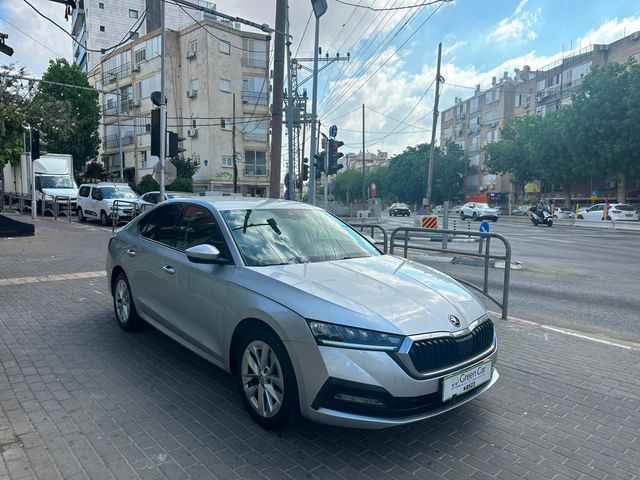 סקודה אוקטביה