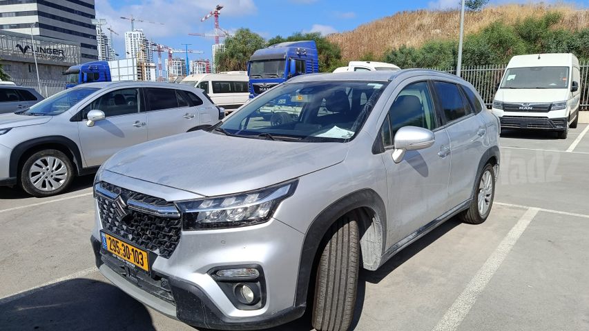 סוזוקי S-Cross