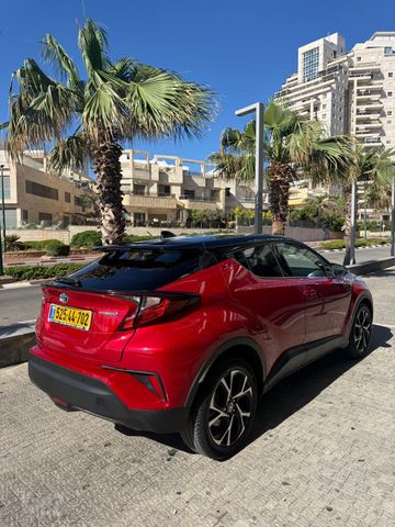 טויוטה C-HR