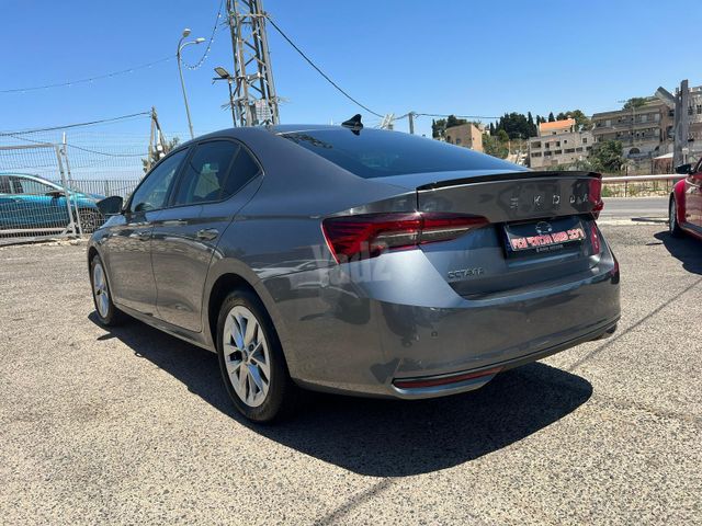 סקודה אוקטביה 