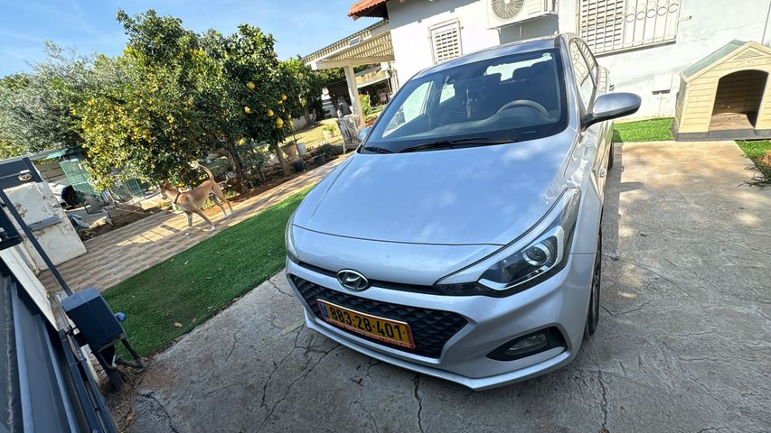 מודעת רכב יונדאי i20
