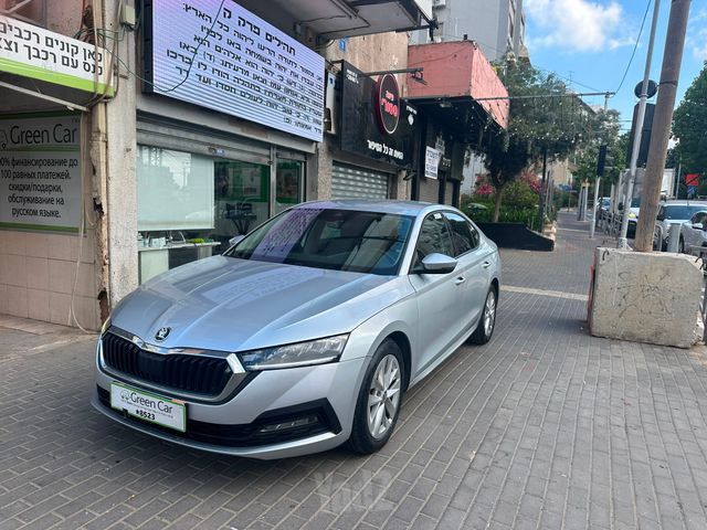 סקודה אוקטביה