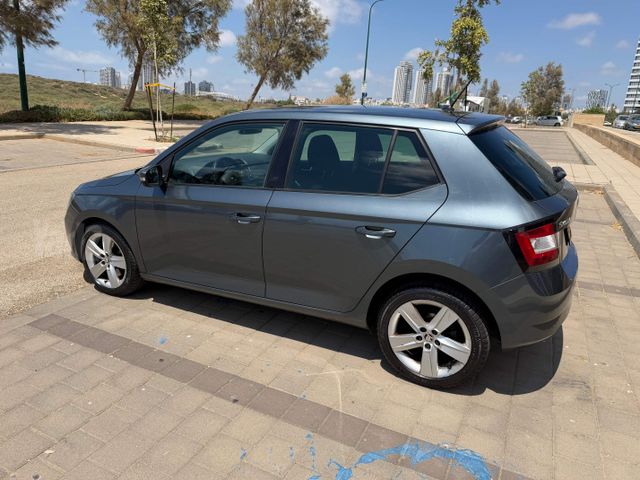 סקודה פאביה