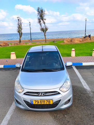 יונדאי i10