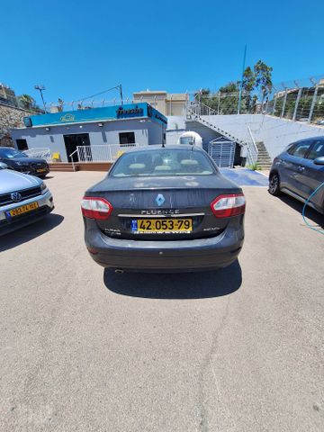 רנו פלואנס