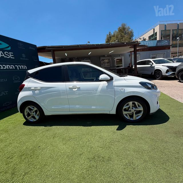 יונדאי i10